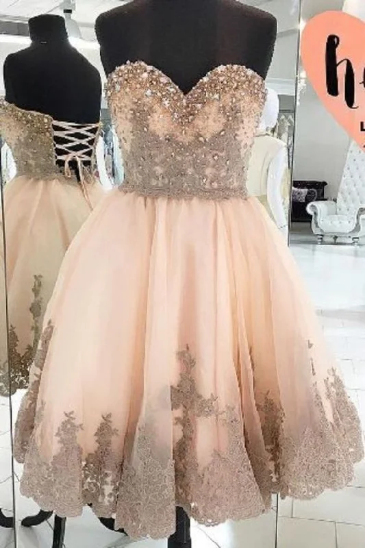 2020 Hot Selling Tulle Homecoming Dresses A Line Sweetheart With Appliques Lace  cg8345