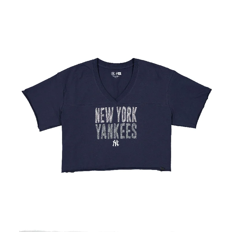 New York Yankees Active Women's V-Neck T-Shirt Mesh Blend Leather Blend Suede Blend