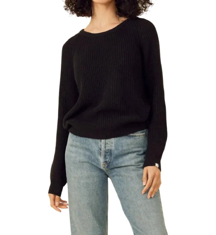 Raleigh Pullover Sweater In Black Thin Thick Dense