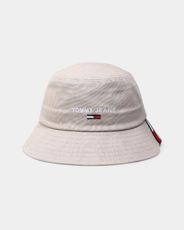 Tommy Jeans Men's Sport Bucket Hat Soft Beige Casual Wide-Legged Denim Jeans