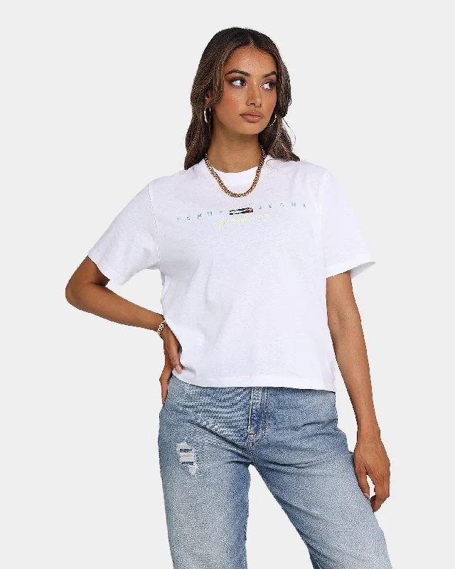 Tommy Jeans Women's Boxy Crop Modern Logo T-Shirt White Casual Distressed Skinny Jeans Tommy Jeans Women's Boxy Crop Modern Logo T-Shirt White Casual Distressed Skinny Jeans