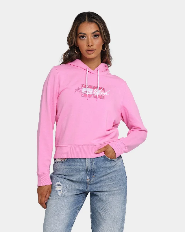 Tommy Jeans Women's Cropped Flag Hoodie Pink Daisy Trendy Bootcut High-Waisted Jeans Tommy Jeans Women's Cropped Flag Hoodie Pink Daisy Trendy Bootcut High-Waisted Jeans