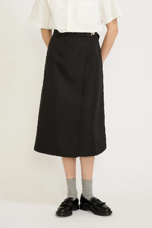 Nine Skirt Black leather skirt refined